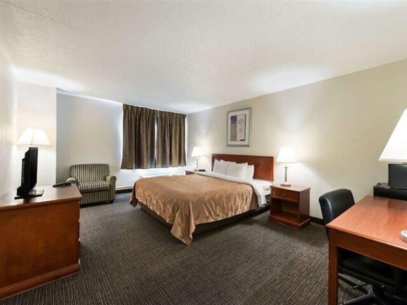 Mini-hôtel Quality Bradley- Bourbonnais